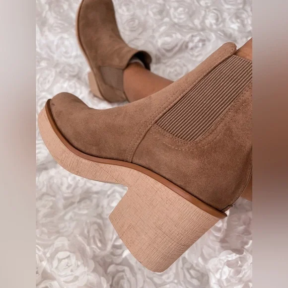take me with you booties *TAUPE* - Picture 6 of 6